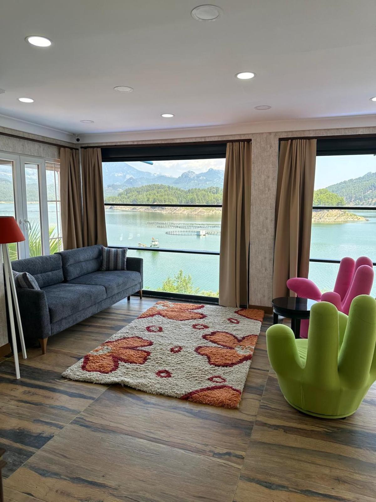 Dolphin Boutique Hotel & Restaurant Karacaoren  ภายนอก รูปภาพ
